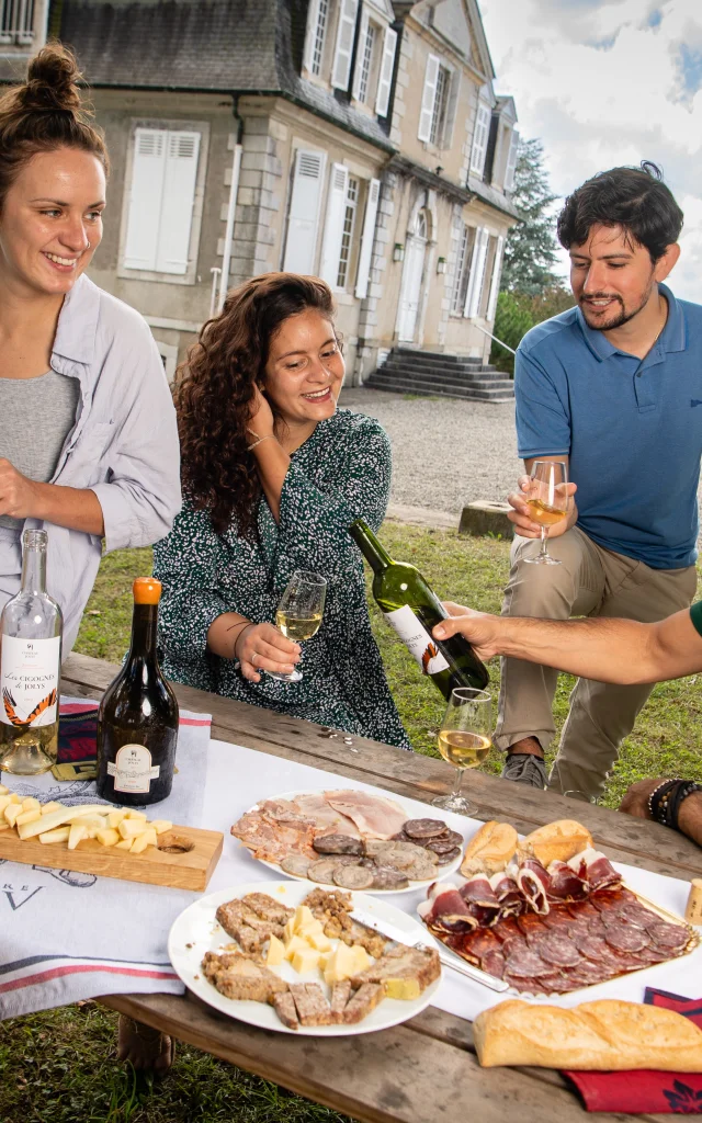 Casse Croute Vigneron Charcuterie Fromage Jurancon Bearn Pyrenees 02 Pyrenees Tourisme L.pascal