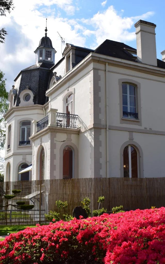 Villa Beit Rahat Jardin Kofu Trespoey Pau Pyrenees Tourisme