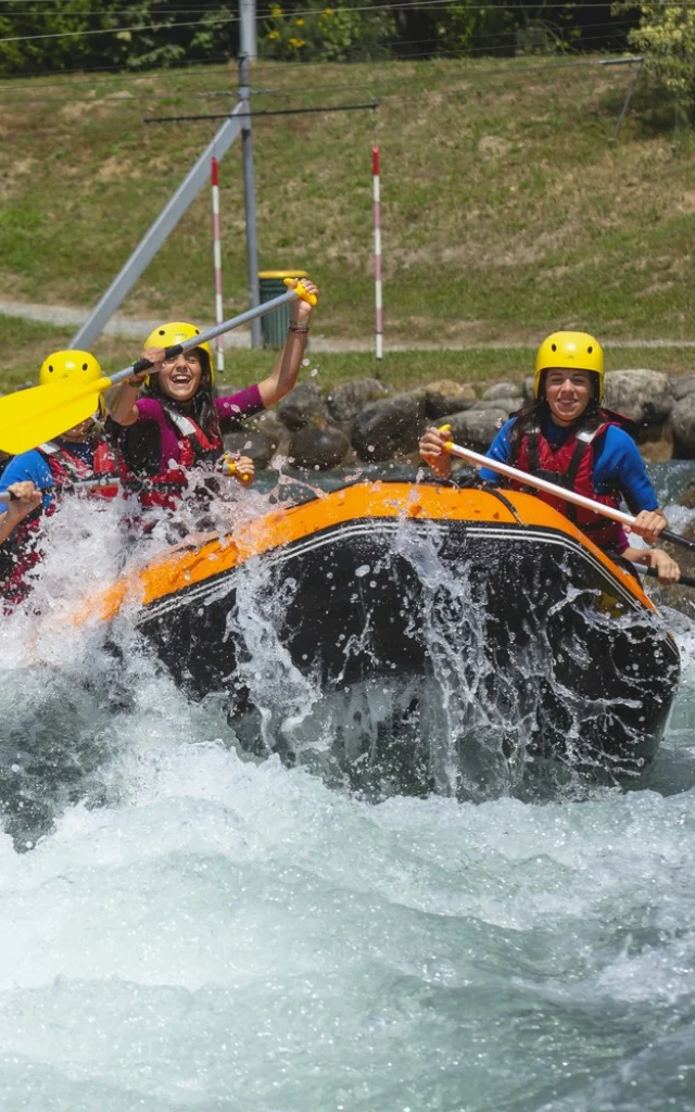 Descenso de rápidos - Pau