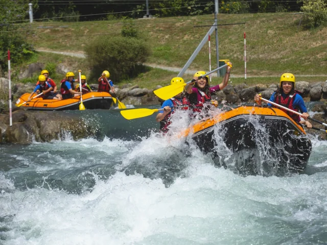Descenso de rápidos - Pau