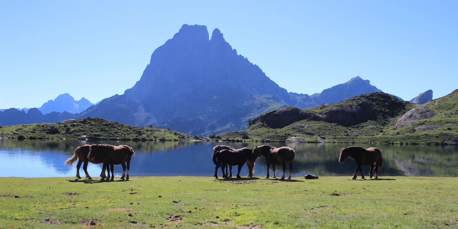 Pic Dossau Y Lago Ayous Caballos Kindabreak.com 1