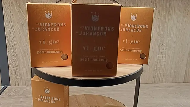 Tourist Office Shop Pau Savon Jurancon 03 Rotated
