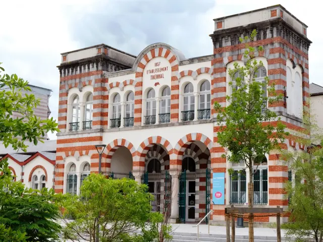 Salies-de-Béarn - Les thermes