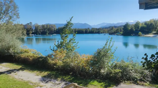 2022 Okiri Vista del lago de Baudreix Okiri 2