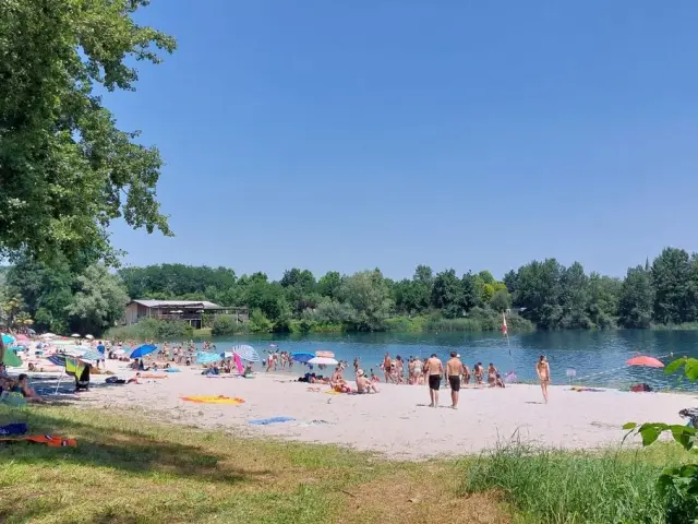 Playa del lago Baudreix: aquí