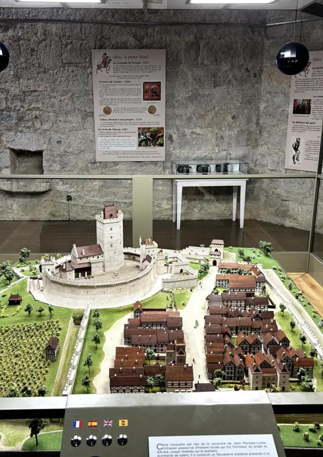 Interior of Château Moncadeotcdb