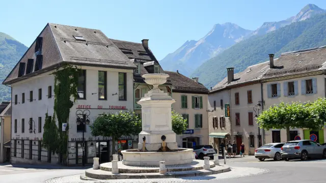 Fuente Laruns3otvo