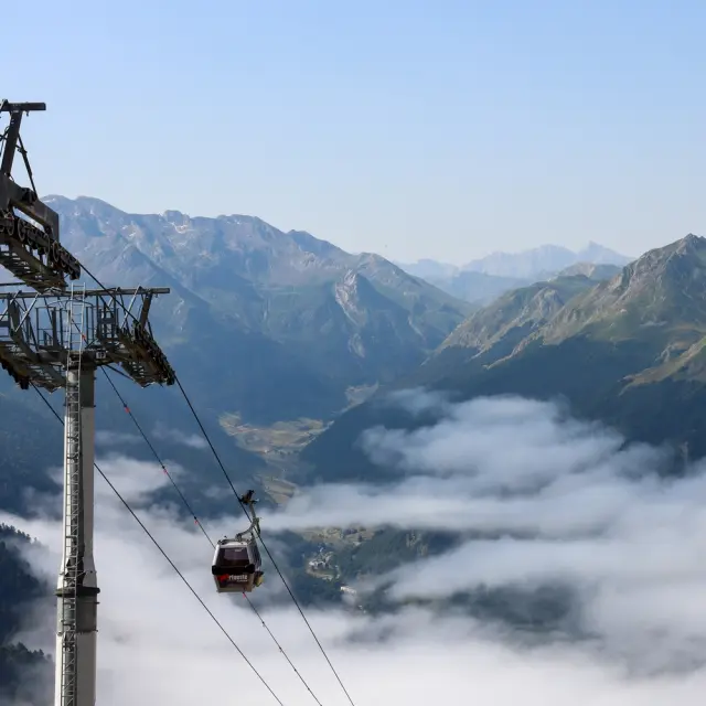 Artouste - Vue depuis la station haute des télécabines
