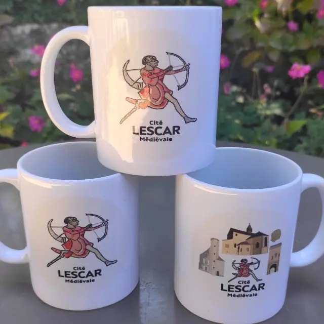 Lescar Tourist Information Centre Shop: ‘Medieval City’ Mug