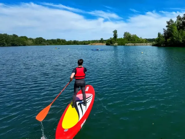 Pádel en el lago Aressy